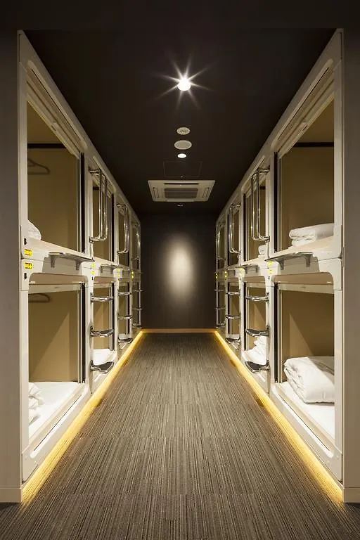 Hotel Cápsula Tokyo Ginza Bay Hotel