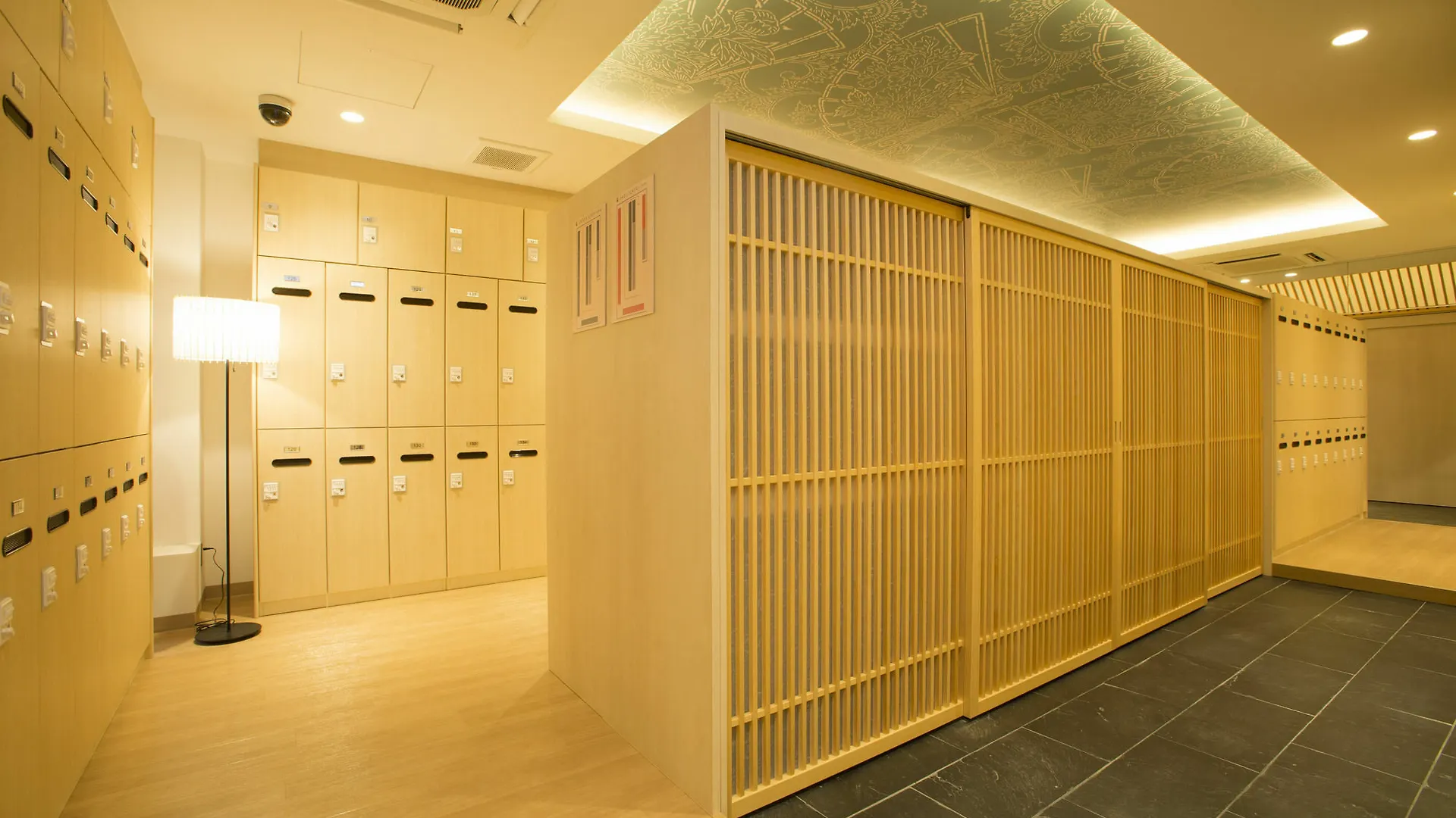 Hotel Cápsula Tokyo Ginza Bay Hotel